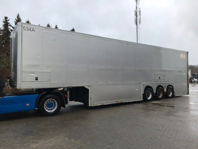 Langendorf Doppeldecker-Rennanhänger mit Hebebühne - Semirremolque caja cerrada: foto 1 Langendorf Doppeldecker-Rennanhänger mit Hebebühne - Semirremolque caja cerrada: foto 1