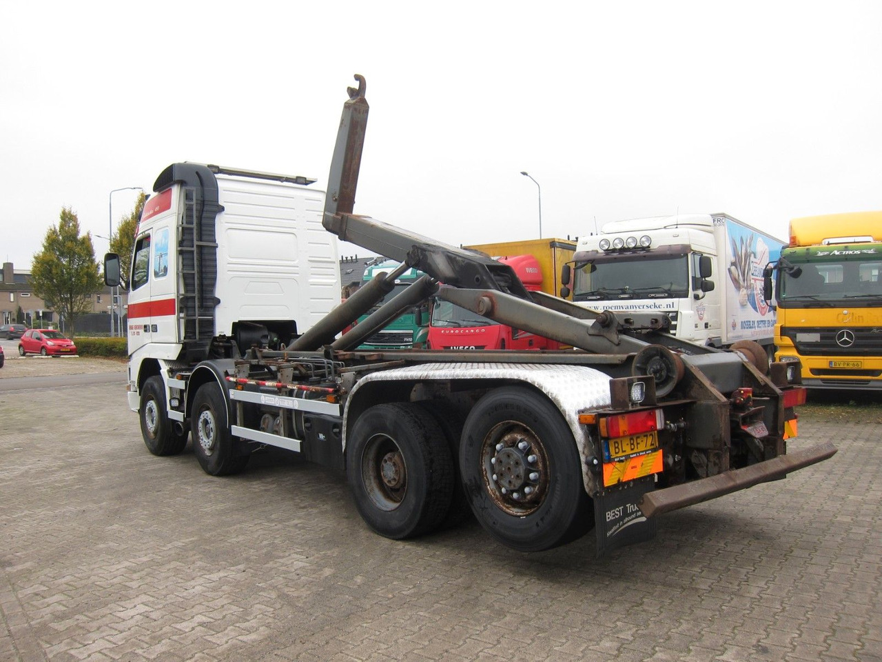 Volvo FH 460 Globe 8X2 Haken 25T Manual Ap-Achse - Camión multibasculante: foto 2 Volvo FH 460 Globe 8X2 Haken 25T Manual Ap-Achse - Camión multibasculante: foto 2