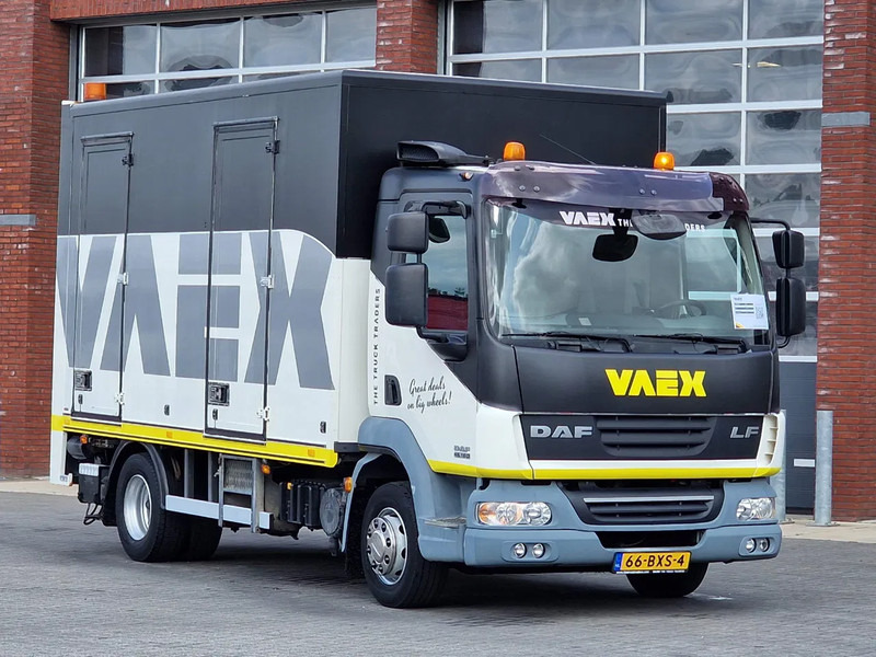 DAF LF 45 .180 4x2 - Workshop truck - Low KM - Good shape - EX VAEX truck - Camión caja cerrada: foto 1 DAF LF 45 .180 4x2 - Workshop truck - Low KM - Good shape - EX VAEX truck - Camión caja cerrada: foto 1