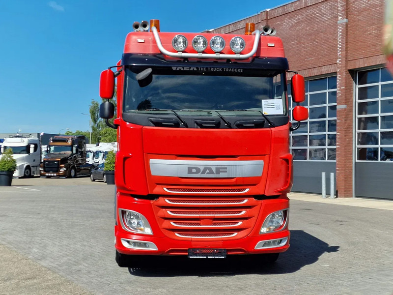 DAF XF 410 6x2 SpaceCab - Flatbed - Euro 6 + 2 axle trailer BPW - Camión caja abierta: foto 2 DAF XF 410 6x2 SpaceCab - Flatbed - Euro 6 + 2 axle trailer BPW - Camión caja abierta: foto 2