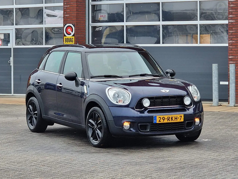 MINI Countryman Cooper S - Leather - 135 kw - Hatchback: foto 1 MINI Countryman Cooper S - Leather - 135 kw - Hatchback: foto 1