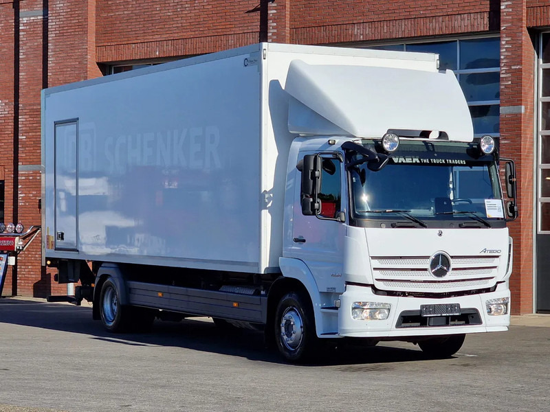 Mercedes-Benz Atego 1524 Box with sidedoors - Zepro loadlift - Full air - Euro 6 - Automatic - Camera system - Camión caja cerrada: foto 1 Mercedes-Benz Atego 1524 Box with sidedoors - Zepro loadlift - Full air - Euro 6 - Automatic - Camera system - Camión caja cerrada: foto 1