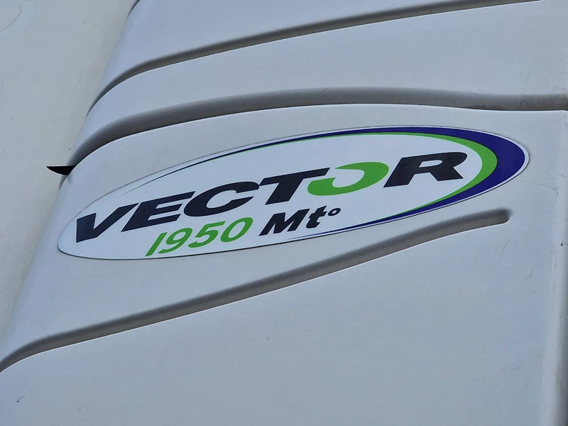 Semirremolque frigorífico Schmitz Cargobull SCB*S3B - Frigo Carrier Vector 1950 - Hooks/Rohrbahnen/Vleeshang - ATP/FRC: foto 13