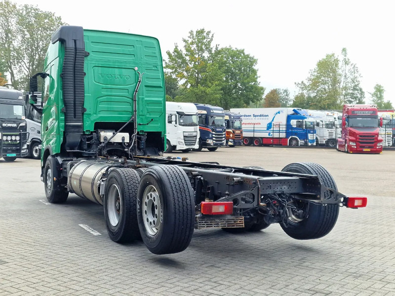 Volvo FH 13.460 Globetrotter 6x2 - Chassis - 4.60 WB - HUB Reduction - LNG - Camión chasis: foto 5 Volvo FH 13.460 Globetrotter 6x2 - Chassis - 4.60 WB - HUB Reduction - LNG - Camión chasis: foto 5