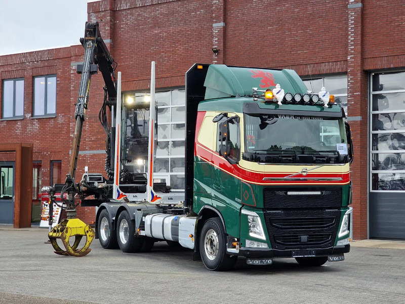 Volvo FH 13.540 6x4 - HIAB / Loglift F125Z 80 Crane - Krane - Grua year 2019 - Camión forestal, Camión grúa: foto 2 Volvo FH 13.540 6x4 - HIAB / Loglift F125Z 80 Crane - Krane - Grua year 2019 - Camión forestal, Camión grúa: foto 2