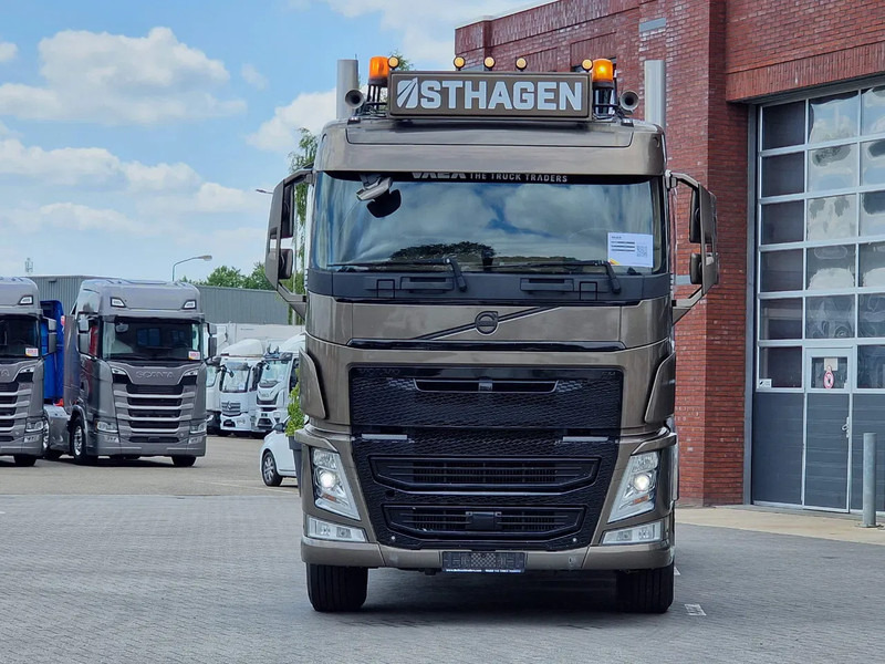 Volvo FH 500 6x4 Hooklift 21t / full airsuspension / retarder / alcoa wheels / standing exhaust / special interieur - Camión multibasculante: foto 3 Volvo FH 500 6x4 Hooklift 21t / full airsuspension / retarder / alcoa wheels / standing exhaust / special interieur - Camión multibasculante: foto 3
