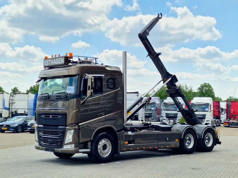 Volvo FH 500 6x4 Hooklift 21t / full airsuspension / retarder / alcoa wheels / standing exhaust / special interieur - Camión multibasculante: foto 4 Volvo FH 500 6x4 Hooklift 21t / full airsuspension / retarder / alcoa wheels / standing exhaust / special interieur - Camión multibasculante: foto 4