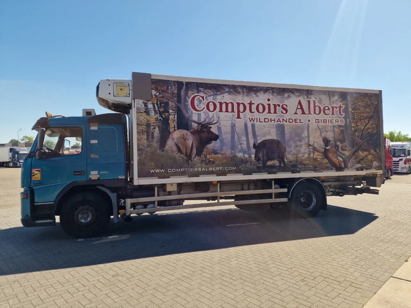 Volvo FM 12.380 4x2 - Frigo Carrier Supra - Loadlift - Hooks/Rohrbahnen/Vleeshang - Camión frigorífico: foto 4 Volvo FM 12.380 4x2 - Frigo Carrier Supra - Loadlift - Hooks/Rohrbahnen/Vleeshang - Camión frigorífico: foto 4