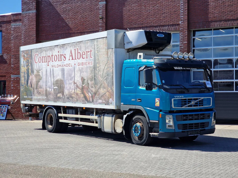 Volvo FM 12.380 4x2 - Frigo Carrier Supra - Loadlift - Hooks/Rohrbahnen/Vleeshang - Camión frigorífico: foto 1 Volvo FM 12.380 4x2 - Frigo Carrier Supra - Loadlift - Hooks/Rohrbahnen/Vleeshang - Camión frigorífico: foto 1
