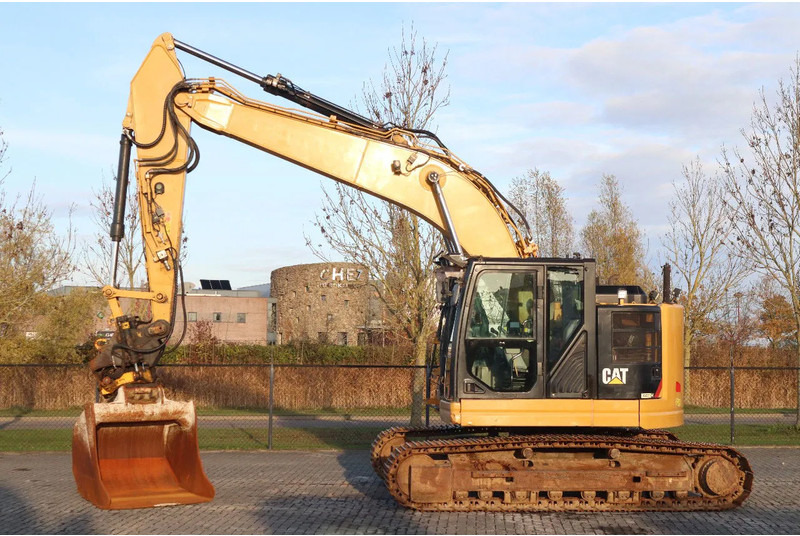 Caterpillar 325 F LCR | ROTOTILT | BUCKET | GPS PREPARED - Excavadora de cadenas: foto 1 Caterpillar 325 F LCR | ROTOTILT | BUCKET | GPS PREPARED - Excavadora de cadenas: foto 1