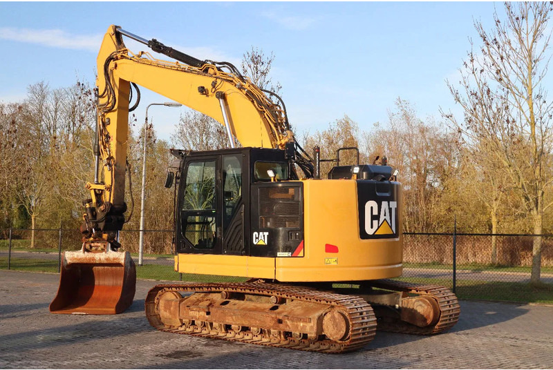 Caterpillar 325 F LCR | ROTOTILT | BUCKET | GPS PREPARED - Excavadora de cadenas: foto 3 Caterpillar 325 F LCR | ROTOTILT | BUCKET | GPS PREPARED - Excavadora de cadenas: foto 3