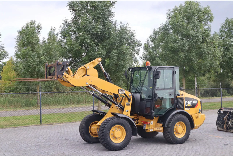 Caterpillar 906M | BUCKET | FORKS | QUICK COUPLER | HIGHFLOW | 35 KM/H - Cargadora de ruedas: foto 5 Caterpillar 906M | BUCKET | FORKS | QUICK COUPLER | HIGHFLOW | 35 KM/H - Cargadora de ruedas: foto 5