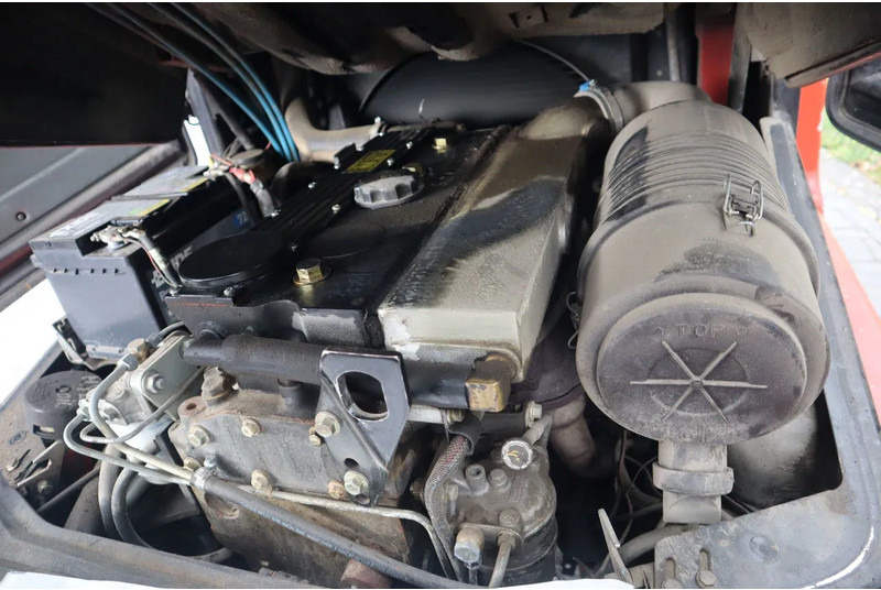 Carretilla elevadora diésel Clark CPD50S | 5 TON | DUPLEX | HYDR. FORKS: foto 13 Carretilla elevadora diésel Clark CPD50S | 5 TON | DUPLEX | HYDR. FORKS: foto 13