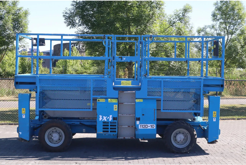Genie GS-3384 RT | 12 METER | 1.134 KG - Plataforma de tijeras: foto 1 Genie GS-3384 RT | 12 METER | 1.134 KG - Plataforma de tijeras: foto 1