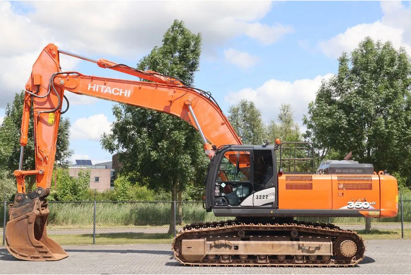 Hitachi ZX350LC-6 | 90% UNDERCARRIAGE | BUCKET | HAMMERLINES - Excavadora de cadenas: foto 1 Hitachi ZX350LC-6 | 90% UNDERCARRIAGE | BUCKET | HAMMERLINES - Excavadora de cadenas: foto 1