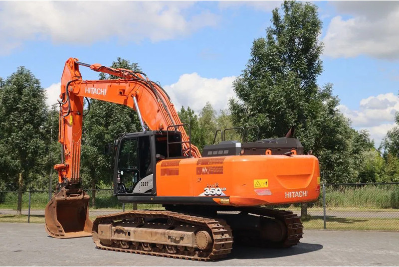 Hitachi ZX350LC-6 | 90% UNDERCARRIAGE | BUCKET | HAMMERLINES - Excavadora de cadenas: foto 3 Hitachi ZX350LC-6 | 90% UNDERCARRIAGE | BUCKET | HAMMERLINES - Excavadora de cadenas: foto 3