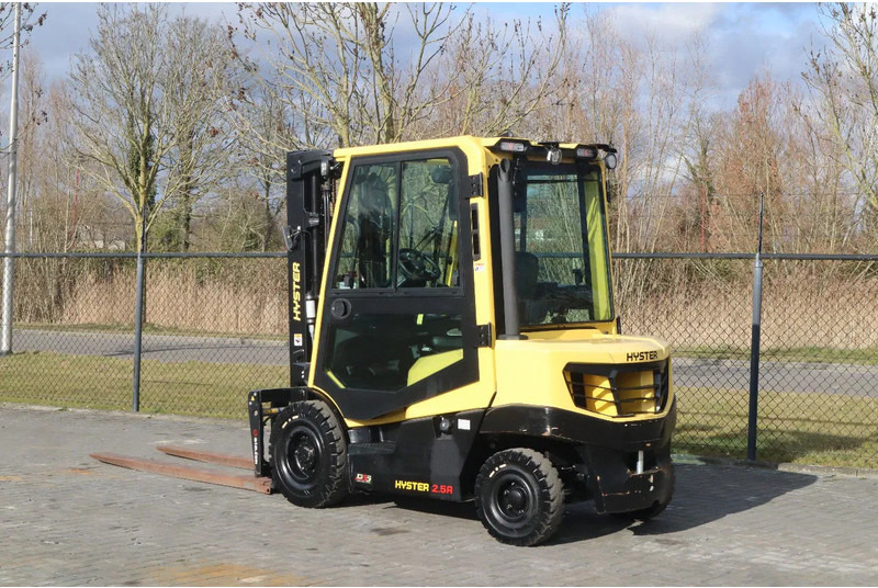 Hyster H2.5 A | BOOM SUSPENSION | SIDESHIFT | FORK EXTENTIONS | FORK POSITIONERS - Carretilla elevadora diésel: foto 3 Hyster H2.5 A | BOOM SUSPENSION | SIDESHIFT | FORK EXTENTIONS | FORK POSITIONERS - Carretilla elevadora diésel: foto 3