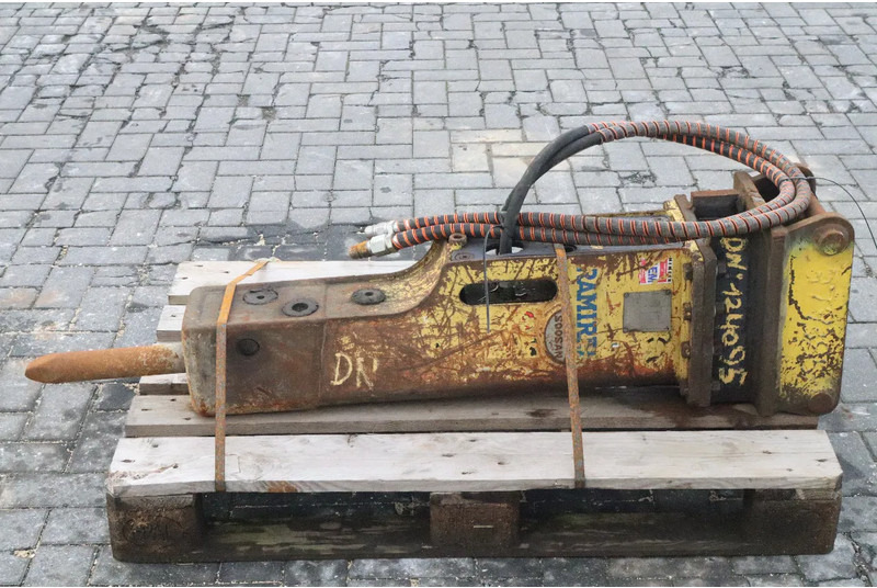 Soosan SB30II TS-9 | S40 | 2.5 TO 4.5 TON | HYDRAULIC BREAKER - Implemento para Maquinaria de construcción: foto 4 Soosan SB30II TS-9 | S40 | 2.5 TO 4.5 TON | HYDRAULIC BREAKER - Implemento para Maquinaria de construcción: foto 4