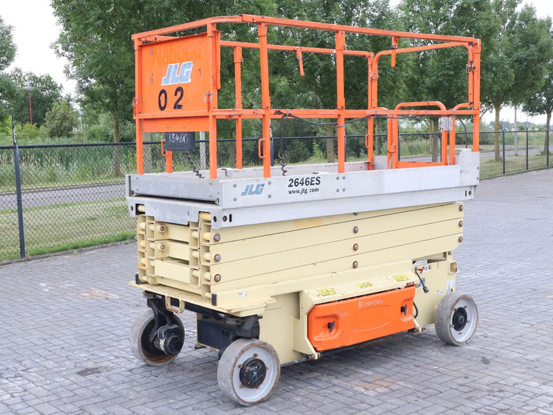 JLG 2646 ES | 10 METER | 450 KG - Plataforma de tijeras: foto 2 JLG 2646 ES | 10 METER | 450 KG - Plataforma de tijeras: foto 2
