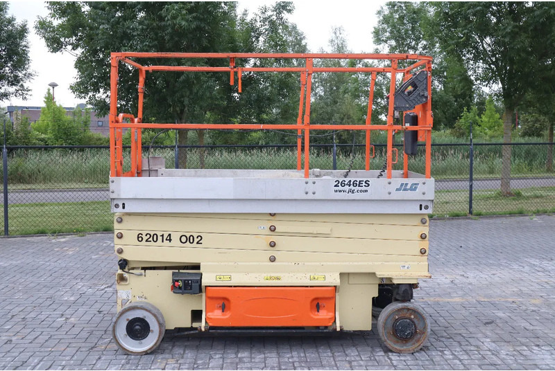 JLG 2646 ES | 10 METER | 450 KG - Plataforma de tijeras: foto 4 JLG 2646 ES | 10 METER | 450 KG - Plataforma de tijeras: foto 4