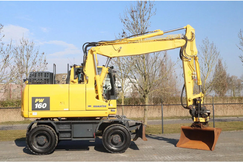 Komatsu PW160-11 | ENGCON TILTROTATOR | BUCKET | TRAILER HYDR. - Excavadora de ruedas: foto 4 Komatsu PW160-11 | ENGCON TILTROTATOR | BUCKET | TRAILER HYDR. - Excavadora de ruedas: foto 4