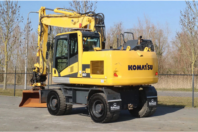 Komatsu PW160-11 | ENGCON TILTROTATOR | BUCKET | TRAILER HYDR. - Excavadora de ruedas: foto 3 Komatsu PW160-11 | ENGCON TILTROTATOR | BUCKET | TRAILER HYDR. - Excavadora de ruedas: foto 3