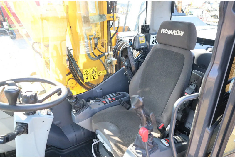 Excavadora de ruedas Komatsu PW160-11 | ENGCON TILTROTATOR | BUCKET | TRAILER HYDR.: foto 15