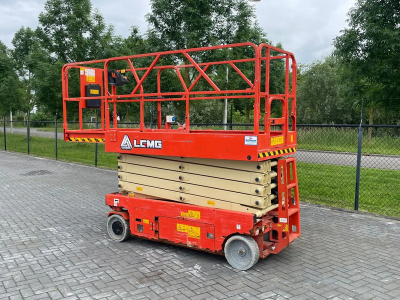 Plataforma de tijeras LGMG AS1012E | 12 METER | 320 KG | GS-3232 | ES 3246: foto 6 Plataforma de tijeras LGMG AS1012E | 12 METER | 320 KG | GS-3232 | ES 3246: foto 6