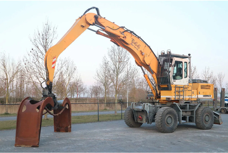 Liebherr A944 B HD | LOG GRAPPLE | HOLZGREIFER | TIMBER - Manipulador de materiales: foto 2 Liebherr A944 B HD | LOG GRAPPLE | HOLZGREIFER | TIMBER - Manipulador de materiales: foto 2