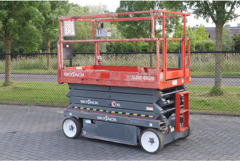 Skyjack SJ III 4626 | 9.75 METER | 454 KG - Plataforma de tijeras: foto 2 Skyjack SJ III 4626 | 9.75 METER | 454 KG - Plataforma de tijeras: foto 2