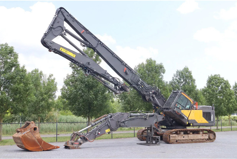 Volvo EC380EHR | EC380E HR | 23M BOOM | OILQUICK | MAGNET | DEMOLITION - Excavadora de cadenas: foto 2 Volvo EC380EHR | EC380E HR | 23M BOOM | OILQUICK | MAGNET | DEMOLITION - Excavadora de cadenas: foto 2