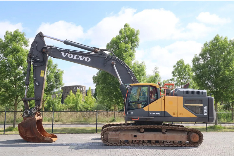 Volvo EC380EL | EC 380 EL | BUCKET | QUICK COUPLER - Excavadora de cadenas: foto 1 Volvo EC380EL | EC 380 EL | BUCKET | QUICK COUPLER - Excavadora de cadenas: foto 1