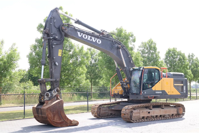 Volvo EC380EL | EC 380 EL | BUCKET | QUICK COUPLER - Excavadora de cadenas: foto 2 Volvo EC380EL | EC 380 EL | BUCKET | QUICK COUPLER - Excavadora de cadenas: foto 2