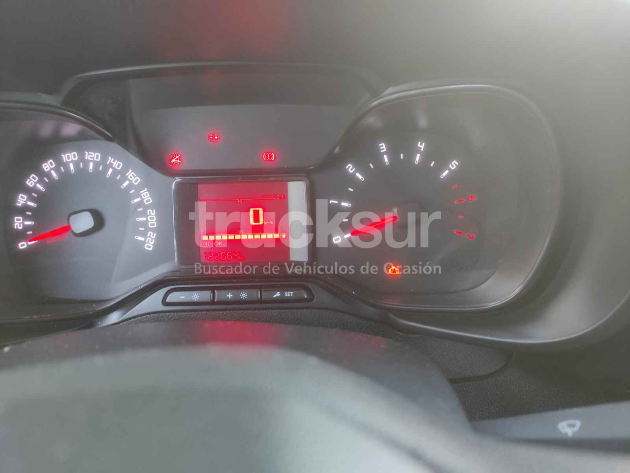 Furgoneta caja cerrada CITROEN BERLINGO XL: foto 7