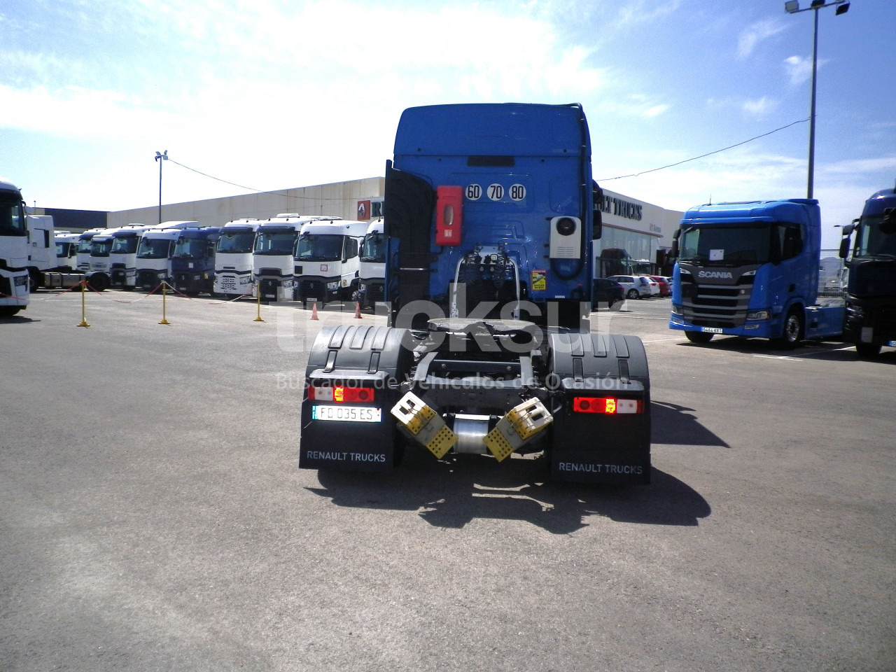 RENAULT T440 SLEEPER CAB - Cabeza tractora: foto 5 RENAULT T440 SLEEPER CAB - Cabeza tractora: foto 5