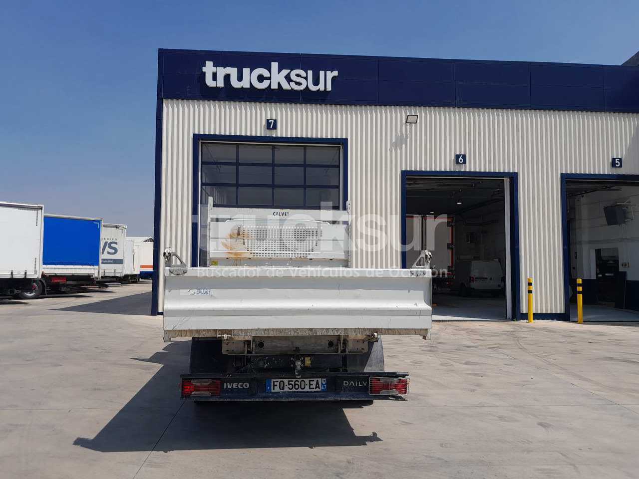 IVECO DAILY 35C14 - Remolque volquete: foto 5 IVECO DAILY 35C14 - Remolque volquete: foto 5