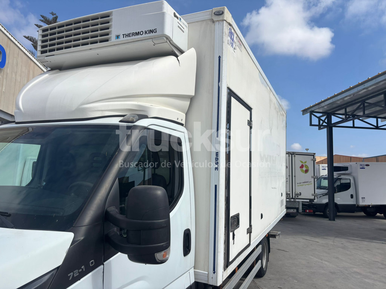 Camión caja cerrada IVECO DAILY 70C18: foto 18 Camión caja cerrada IVECO DAILY 70C18: foto 18