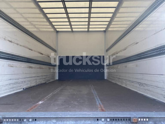 IVECO EUROCARGO 140E25 - Camión caja cerrada: foto 5 IVECO EUROCARGO 140E25 - Camión caja cerrada: foto 5