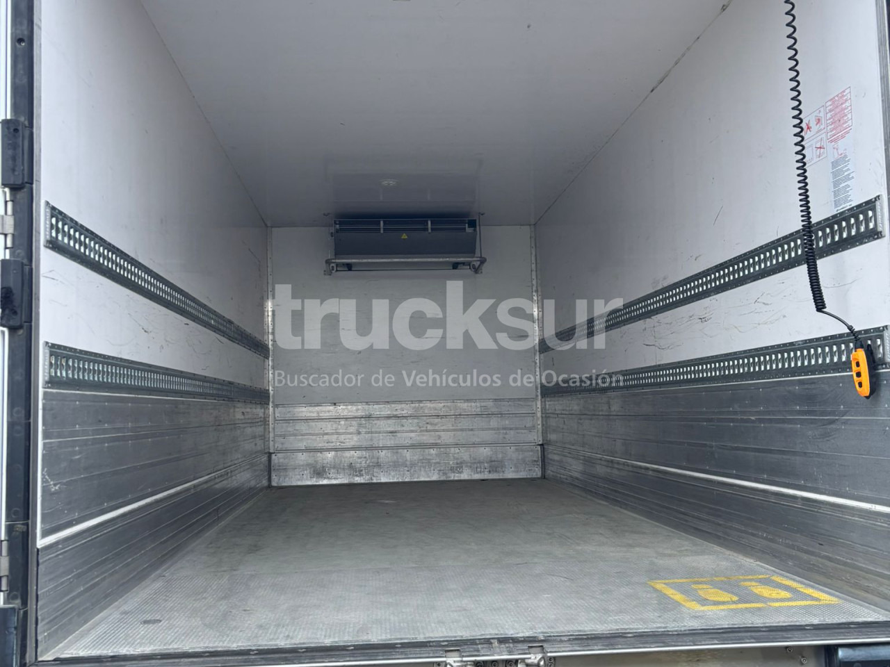 MERCEDES ATEGO 1321 - Camión frigorífico: foto 4 MERCEDES ATEGO 1321 - Camión frigorífico: foto 4