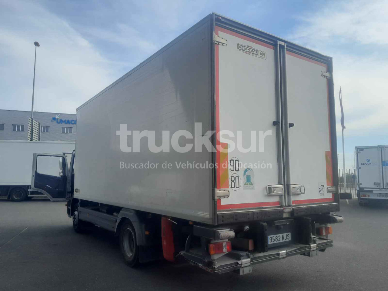 MERCEDES ATEGO FRC - Camión caja cerrada: foto 3 MERCEDES ATEGO FRC - Camión caja cerrada: foto 3