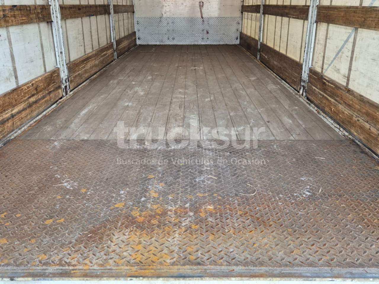 Camión lona RENAULT D320.26: foto 32