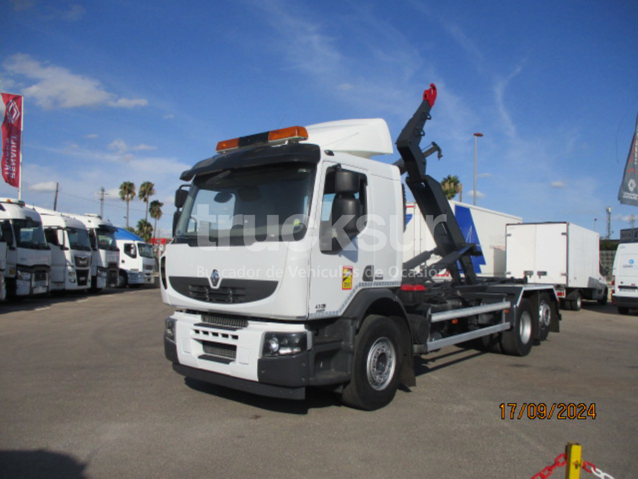 RENAULT PREMIUM 430.26 LANDER - Camión multibasculante: foto 1 RENAULT PREMIUM 430.26 LANDER - Camión multibasculante: foto 1