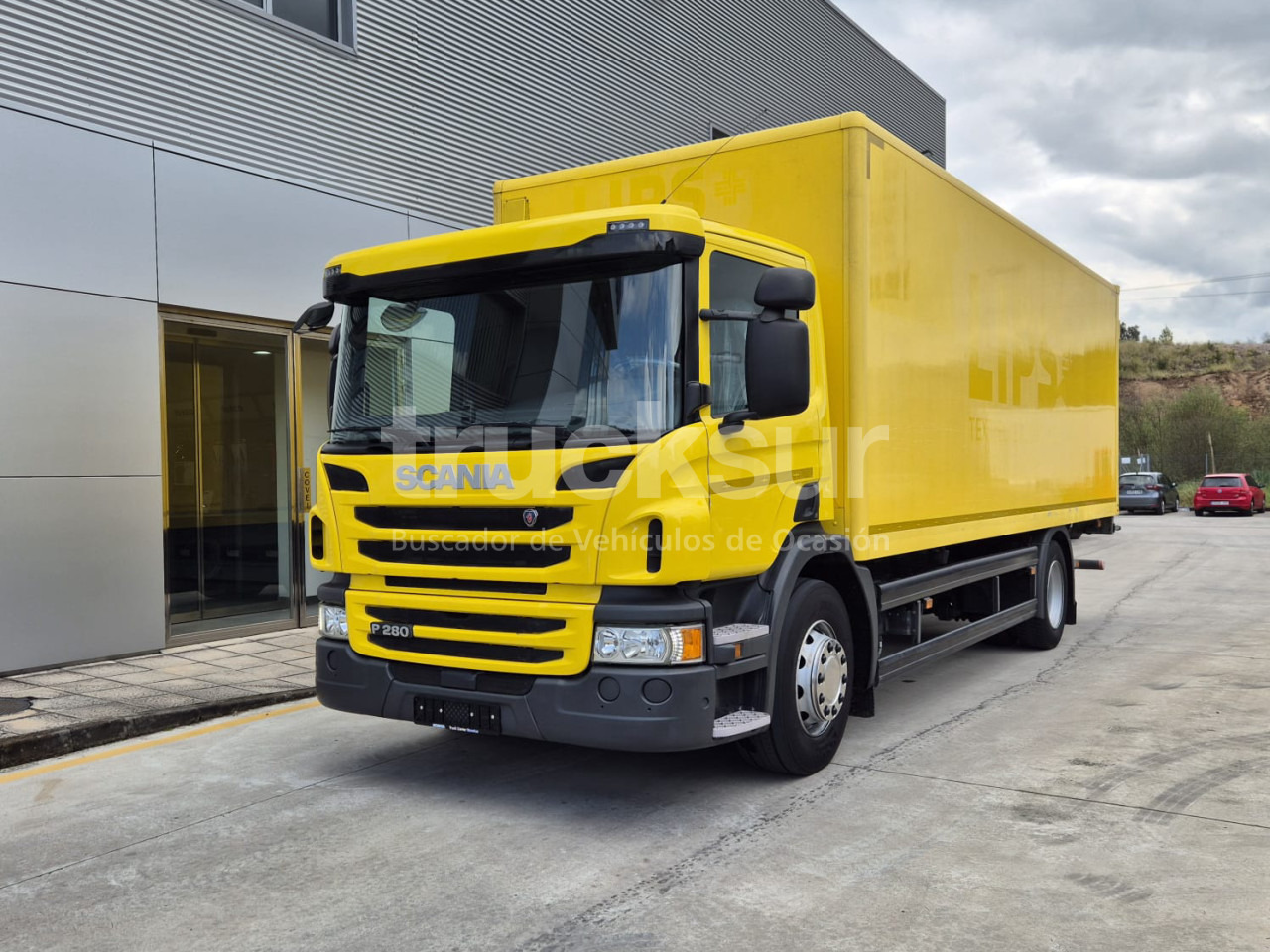 Camión caja cerrada SCANIA P280: foto 1