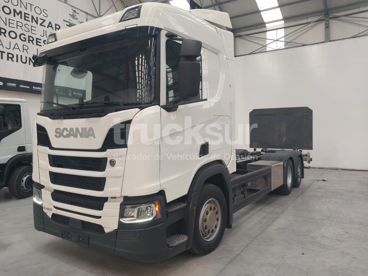 SCANIA R450.26 ejes 6x2*4 - Camión chasis: foto 2 SCANIA R450.26 ejes 6x2*4 - Camión chasis: foto 2