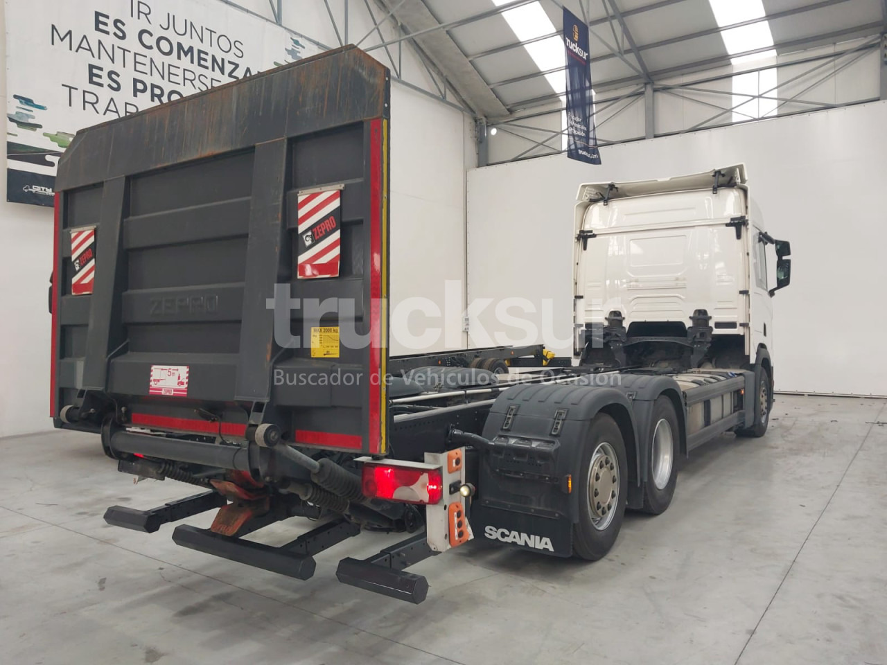 SCANIA R450.26 ejes 6x2*4 - Camión chasis: foto 4 SCANIA R450.26 ejes 6x2*4 - Camión chasis: foto 4