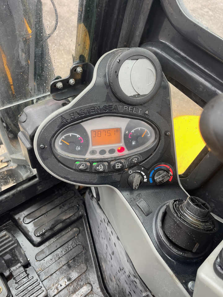 Miniexcavadora Bobcat E50: foto 11