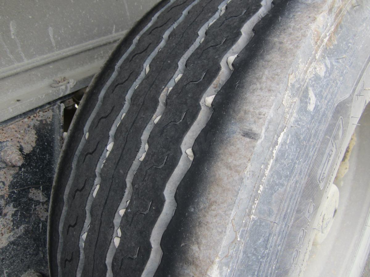 Benalu - Semirremolque volquete: foto 3 Benalu - Semirremolque volquete: foto 3