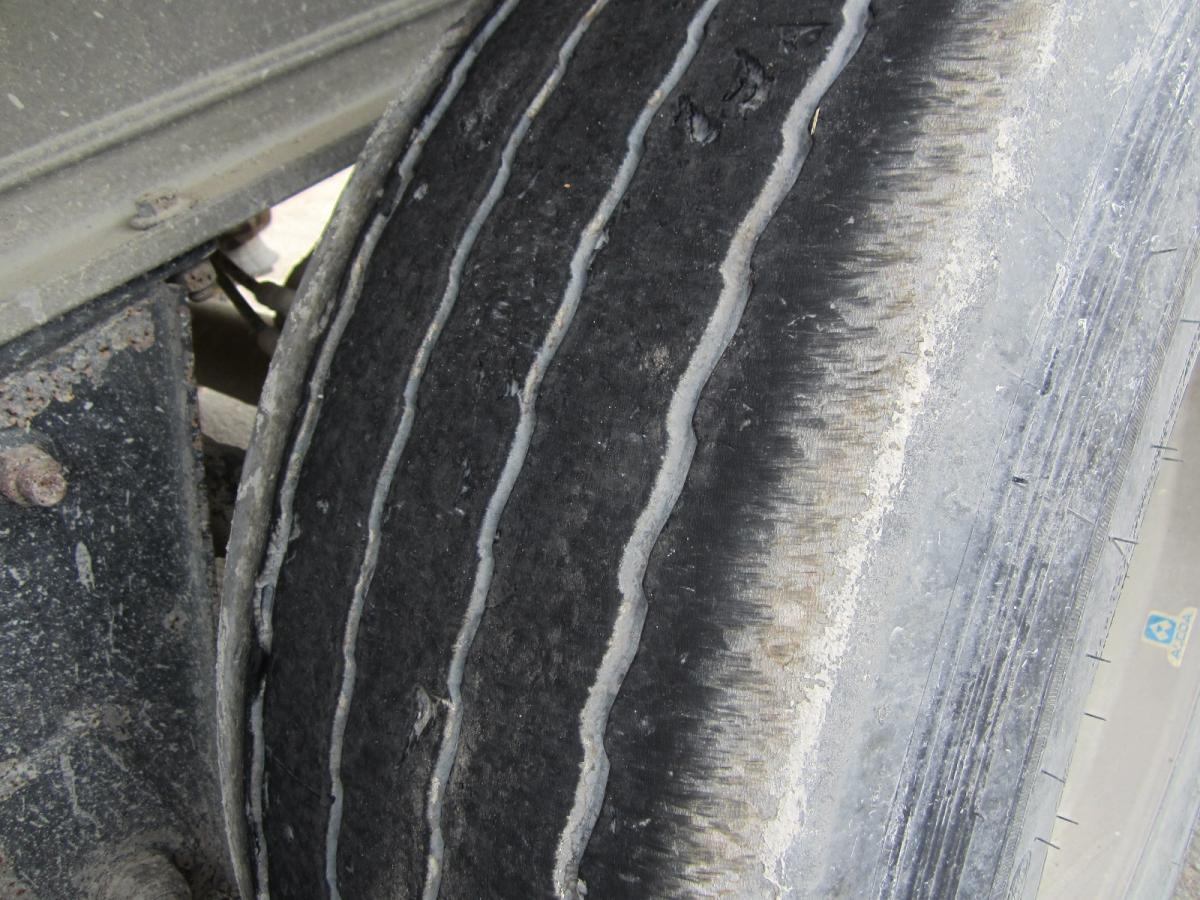 Benalu - Semirremolque volquete: foto 2 Benalu - Semirremolque volquete: foto 2