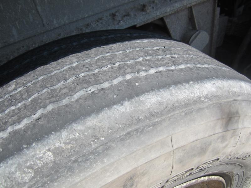 Benalu - Semirremolque volquete: foto 2 Benalu - Semirremolque volquete: foto 2