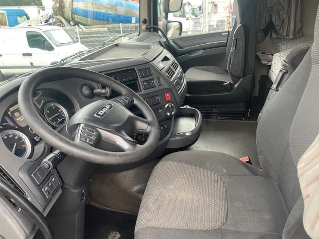 Foto del interior 1: Cabeza tractora DAF XF 460